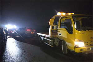 站前24小时车辆搭电联系电话